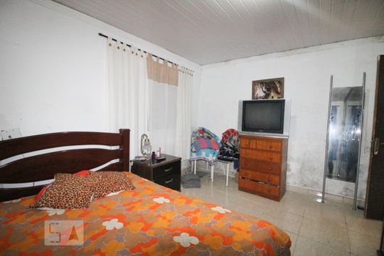 Casa à venda com 2 quartos, 400m² em Vila Mazzei, São Paulo