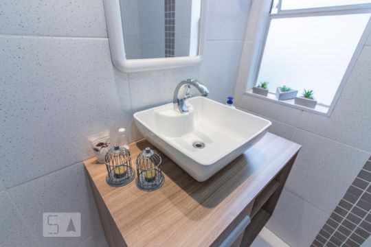 Banheiro de apartamento para alugar com 2 quartos, 60m² em Jardim Iris, São Paulo