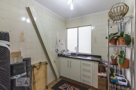 Cozinha de apartamento para alugar com 2 quartos, 60m² em Jardim Iris, São Paulo