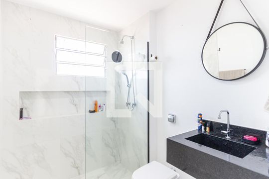 Banheiro de apartamento à venda com 2 quartos, 63m² em Mooca, São Paulo