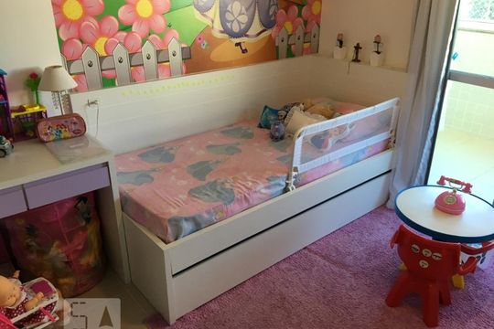 Quarto de apartamento para alugar com 4 quartos, 104m² em Recreio dos Bandeirantes, Rio de Janeiro