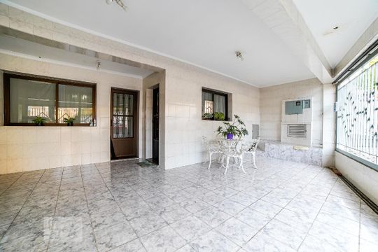 Garagem de casa à venda com 6 quartos, 500m² em Vila Leonor, São Paulo