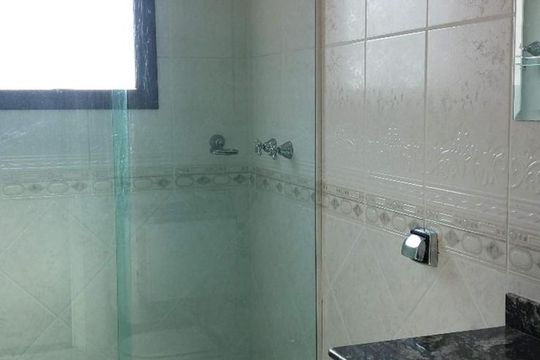 Banheiro de apartamento para alugar com 3 quartos, 160m² em Vila Boaventura, Jundiaí