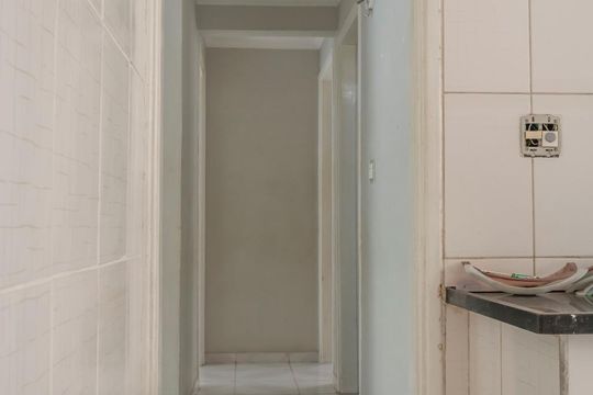 Corredor de apartamento à venda com 2 quartos, 70m² em Vila Siqueira (zona Norte), São Paulo