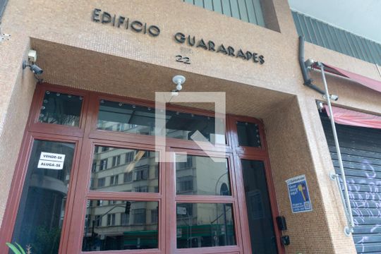 Fachada  de kitnet/studio à venda com 1 quarto, 30m² em Centro, São Paulo