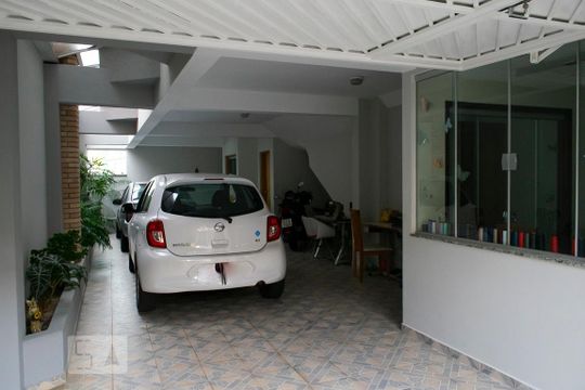 GARAGEM de casa à venda com 4 quartos, 230m² em Jardim Paraíso, São Paulo