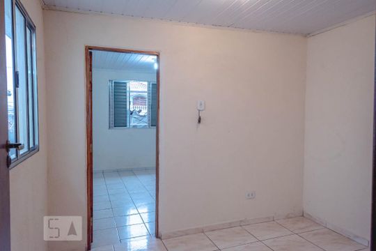 Sala de casa para alugar com 2 quartos, 60m² em Parque Sao Lucas, São Paulo