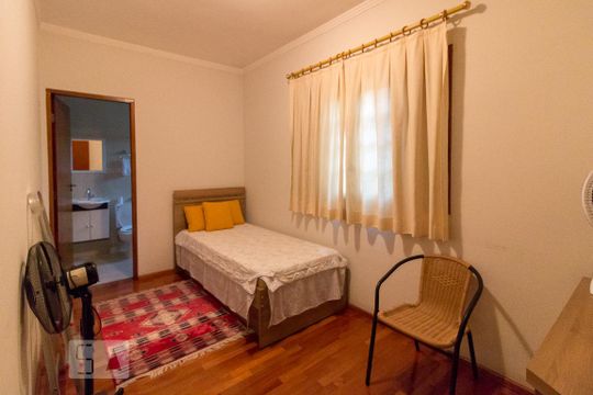 Quarto 1 suíte de casa para alugar com 4 quartos, 380m² em Vila Rosália, Guarulhos