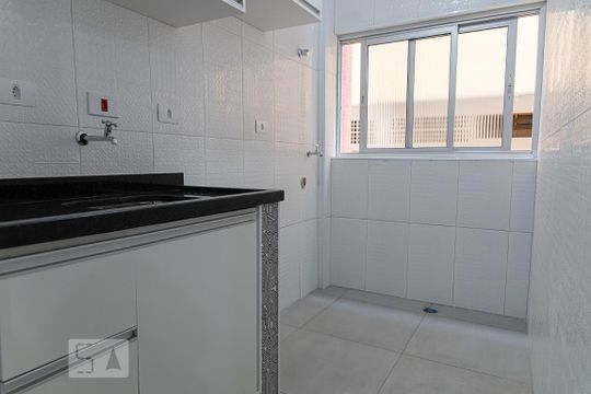 Cozinha de apartamento para alugar com 1 quarto, 38m² em Vila Buarque, São Paulo