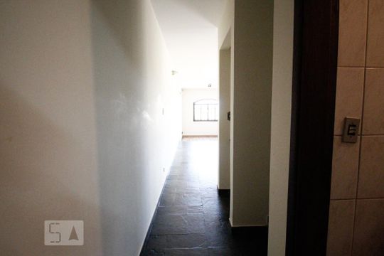 Corredor de casa à venda com 4 quartos, 156m² em Jabaquara, São Paulo
