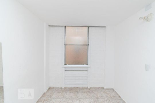 QUARTO 3 de apartamento para alugar com 3 quartos, 73m² em Fátima, Niterói