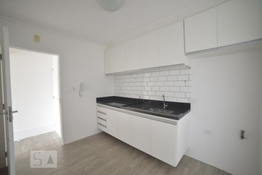 Cozinha de apartamento para alugar com 2 quartos, 61m² em Vila Mariana, São Paulo
