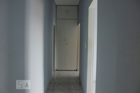 Corredor de apartamento à venda com 2 quartos, 98m² em Mirandópolis, São Paulo