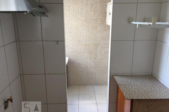 Cozinha e Área de Serviço de apartamento para alugar com 2 quartos, 50m² em Taquara, Rio de Janeiro