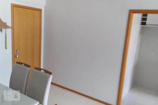 Sala  de apartamento para alugar com 2 quartos, 54m² em Norte (águas Claras), Brasília