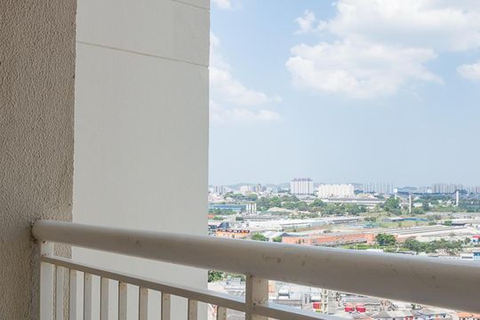 Sacada de apartamento à venda com 2 quartos, 50m² em Piraporinha, Diadema