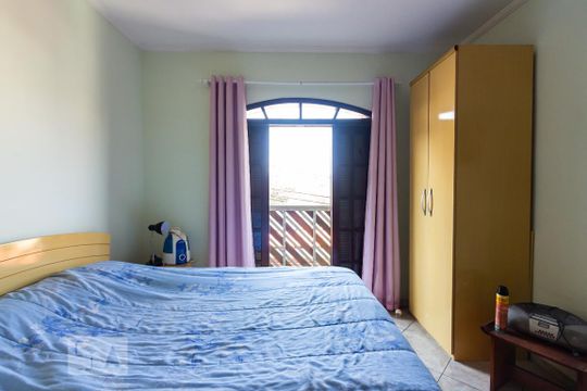 Suite de casa para alugar com 3 quartos, 125m² em Bela Vista, Osasco