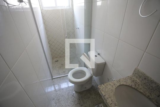 Banheiro de casa para alugar com 3 quartos, 100m² em Buritis, Belo Horizonte