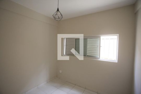 Quarto 2 de casa para alugar com 3 quartos, 100m² em Buritis, Belo Horizonte