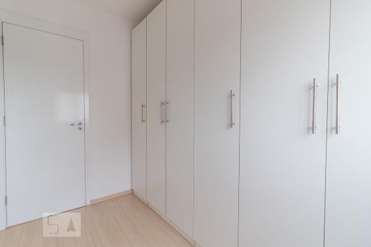 Dormitório de apartamento à venda com 3 quartos, 79m² em Sarandi, Porto Alegre