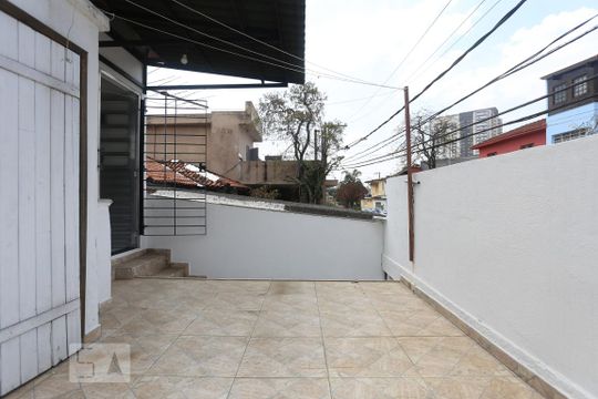 Área de de Serviço de casa para alugar com 1 quarto, 20m² em Ferreira, São Paulo