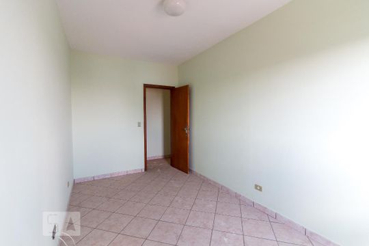 Quarto 1 de apartamento para alugar com 2 quartos, 70m² em Vila Milton, Guarulhos