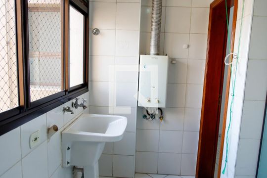 Área de Serviço de apartamento à venda com 3 quartos, 120m² em Vila Campesina, Osasco