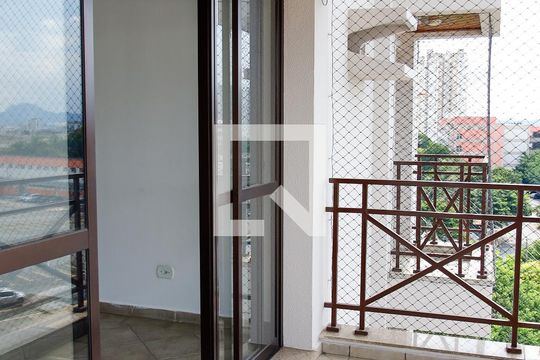 Sacada de apartamento à venda com 3 quartos, 120m² em Vila Campesina, Osasco