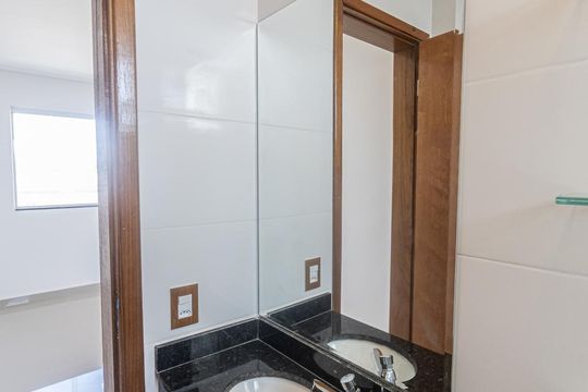 Banheiro Social de apartamento para alugar com 2 quartos, 48m² em Vila Carrão, São Paulo