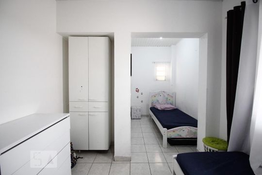 Quarto de casa à venda com 2 quartos, 120m² em Jardim Oriental, São Paulo