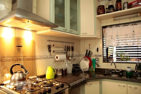 Cozinha de apartamento à venda com 2 quartos, 68m² em Cipava, Osasco