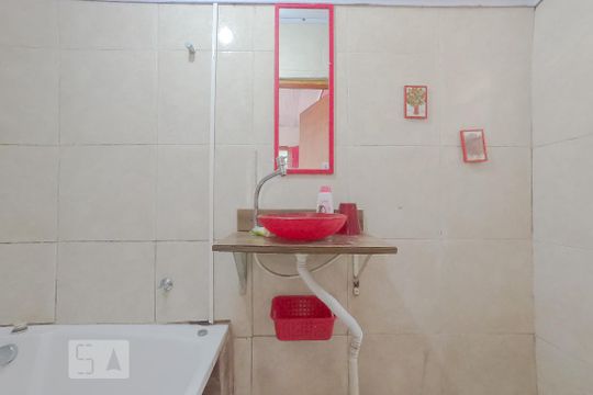 Banheiro da Suíte de casa à venda com 3 quartos, 360m² em Alto Petrópolis, Porto Alegre