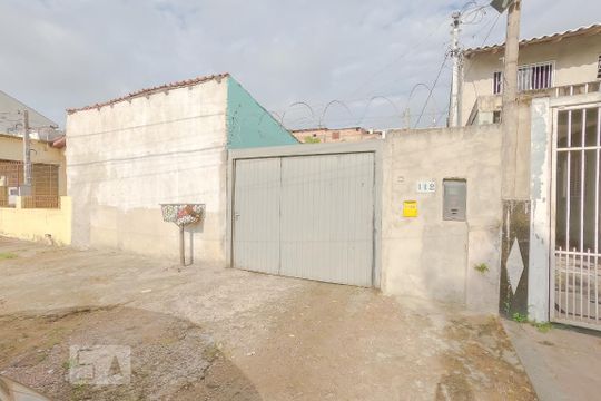 FAchada da Casa de casa à venda com 3 quartos, 360m² em Alto Petrópolis, Porto Alegre