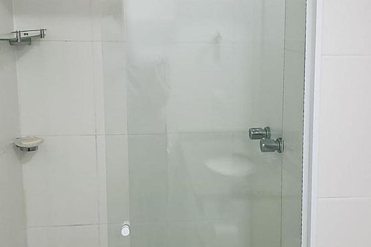 Banheiro Suite de apartamento para alugar com 1 quarto, 33m² em Jardim Novo Santo Amaro, São Paulo