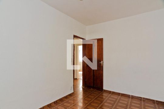 Quarto 1 de casa à venda com 2 quartos, 120m² em Vila Marina, São Paulo