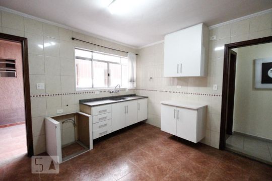 Cozinha de casa à venda com 3 quartos, 150m² em Parque Imperial, São Paulo