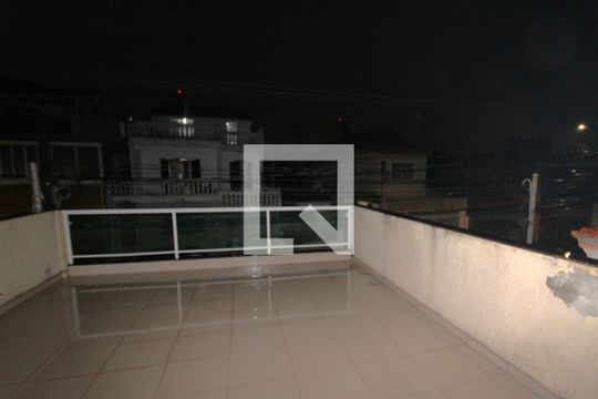 Quarto 1 - Varanda de casa à venda com 3 quartos, 160m² em Vila Sabrina, São Paulo