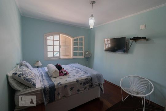 Suíte de casa para alugar com 3 quartos, 222m² em Jardim Paraíso, São Paulo