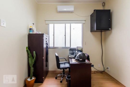 Casa à venda com 4 quartos, 170m² em Vila Mariana, São Paulo