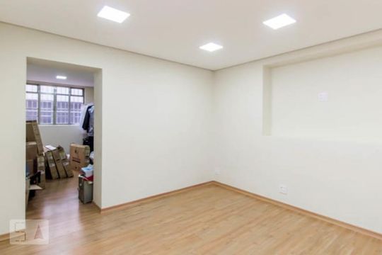 Casa à venda com 4 quartos, 170m² em Vila Mariana, São Paulo