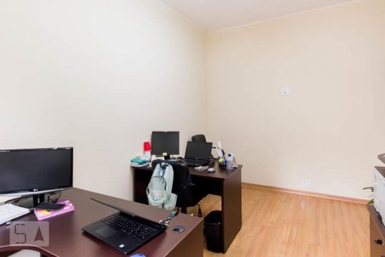 Casa à venda com 4 quartos, 170m² em Vila Mariana, São Paulo