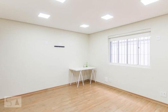 Casa à venda com 4 quartos, 170m² em Vila Mariana, São Paulo