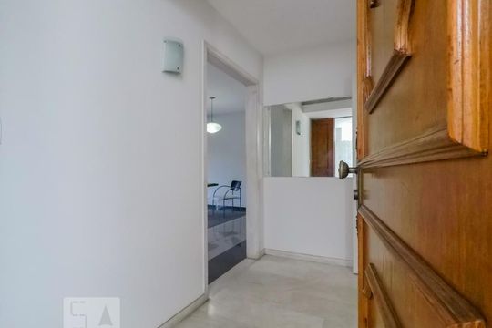 Casa para alugar com 4 quartos, 336m² em Aclimação, São Paulo
