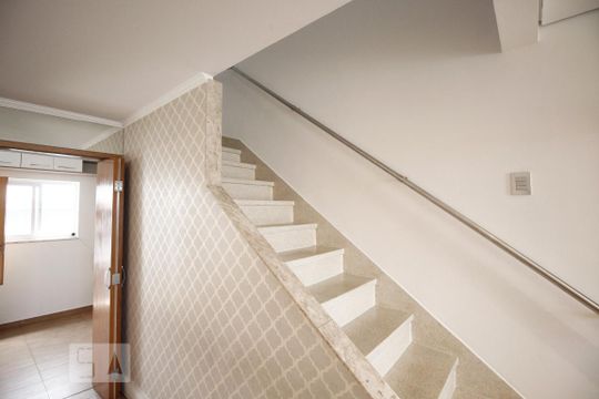 Sala de casa de condomínio para alugar com 3 quartos, 100m² em Planalto Paulista, São Paulo
