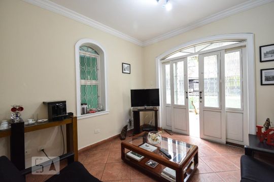 Sala de casa à venda com 4 quartos, 200m² em Jardim Paulista, São Paulo
