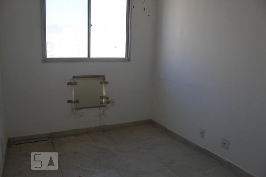 Quarto 1 de apartamento para alugar com 2 quartos, 51m² em Recreio dos Bandeirantes, Rio de Janeiro
