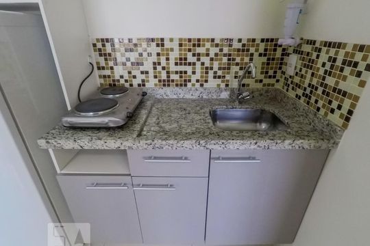 Apartamento para alugar com 1 quarto, 25m² em Aclimação, São Paulo