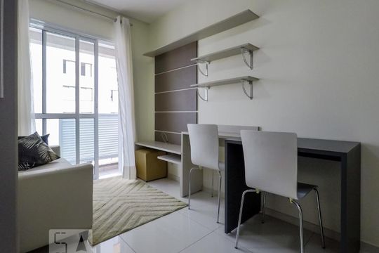 Apartamento para alugar com 1 quarto, 25m² em Aclimação, São Paulo