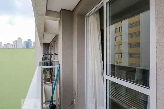 Apartamento para alugar com 1 quarto, 25m² em Aclimação, São Paulo