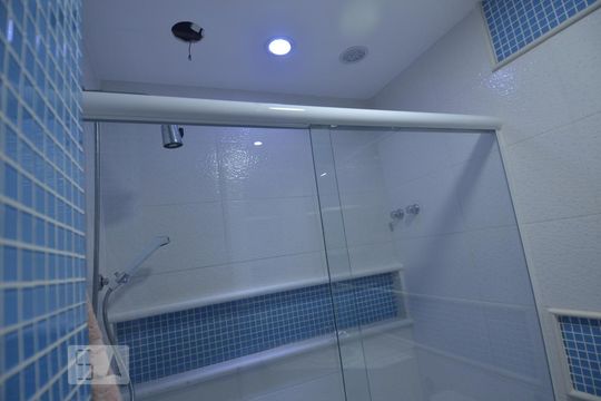 Banheiro de apartamento à venda com 2 quartos, 87m² em Flamengo, Rio de Janeiro